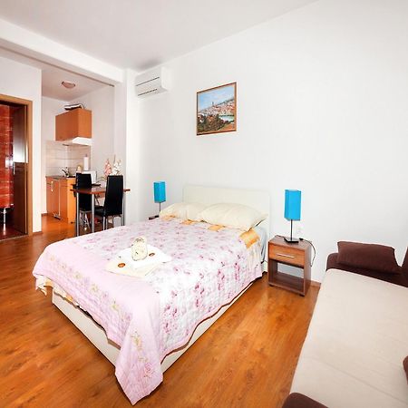 Apartments Barbara Brseč Cameră foto